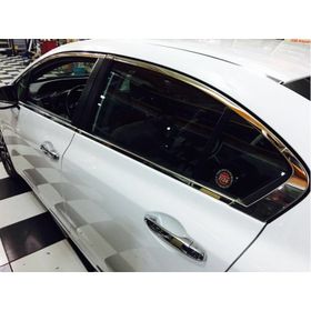Honda Civic 2012-2016 Krom Cam Çıtası