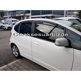 Honda Jazz 2011 Mugen Cam Rüzgarlığı