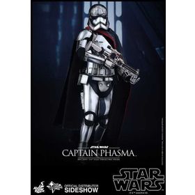 Hot Toys Captain Phasma Sixth Scale Figure