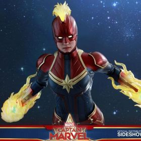 Hot Toys MMS522 Captain Marvel Deluxe Version Sixth Scale Figure