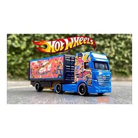 Hot Wheels BFM60-GRV12 Mercedes-Benz Actros