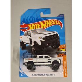 Hot Wheels Chevy Silverado Oyuncak Araba