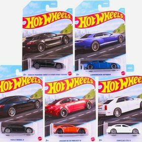 Hot Wheels HFW37 Lamborghini Estoque Lük Sedan Arabalar
