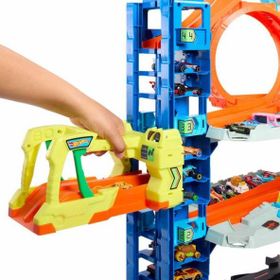 Hot Wheels HKX48 Yeni Ultimate Garaj Oyun Seti