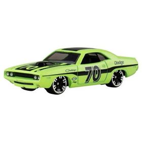 Hot Wheels HLH72-JKX97 70 Dodge Hemi Challenger Neon Yarışçılar
