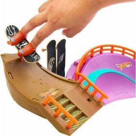 Hot Wheels HMK01 Skate Octopark Kaykay Oyun Seti