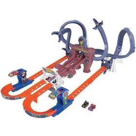 Hot Wheels HPL34 Racerverse Marvel Pist Seti