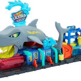 Hot Wheels HTN82 Muhteşem Köpek Balığı Araba Yıkama Oyun Seti