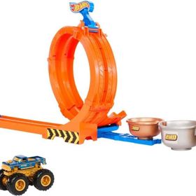 Hot Wheels JBX64 Monster Trucks Döngü ve Takla Bigfoot Oyun Parkuru