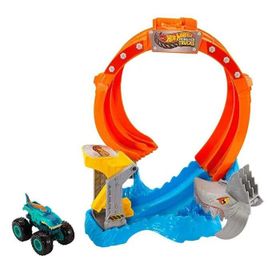 Hot Wheels JFR08 Monster Trucks Köpekbalığı Oyun Seti