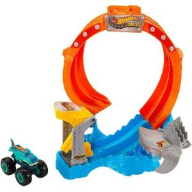 Hot Wheels JFR08 Monster Trucks Köpekbalığı Oyun Seti