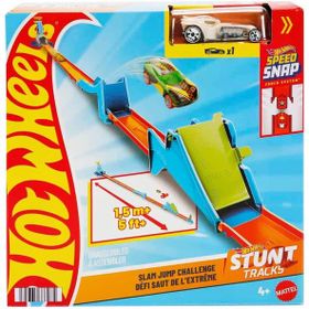 Hot Wheels JHK78 Slam Jump Challenge Stunt Trucks Akrobatik Yarış Pisti Oyun Seti