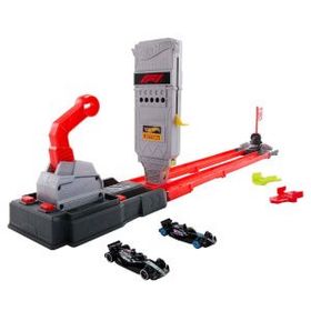 Hot Wheels JKM88 Formula 1 Hızlı Başlangıç Yarış Seti