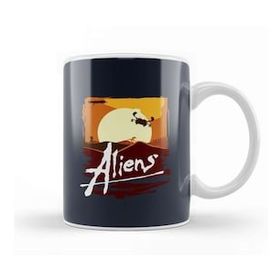 Humuts Aliens Apocalypse Now Mashup Kupa Bardak