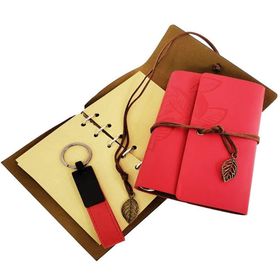 Huramarketing Ahşap Kutulu Kırmızı Deri Defter ve Anahtarlık Hediye Seti