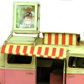 Huramarketing Dekoratif Metal Minibüs Çerçeveli ve Tenteli Vintage Hediyelik