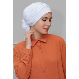 Hürrem Bone 1805_42 Beyaz Sandy Kumaş İncili Pileli Nervürlü Güllü Pratik Hazır Geçmeli Tesettür Bone