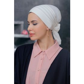 Hürrem Bone 1806_40 Krem Sandy Kumaş Pileli Nervürlü Güllü Pratik Hazır Geçmeli Tesettür Bone
