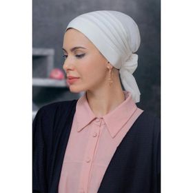 Hürrem Bone 1806_40 Krem Sandy Kumaş Pileli Nervürlü Güllü Pratik Hazır Geçmeli Tesettür Bone