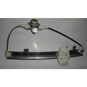 Hyundai Elantra 1998-2001 Sağ Manuel Ön Cam Krikosu