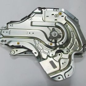 Hyundai Elantra 2004-2007 Sol Elektrikli Motorsuz Arka Cam Krikosu