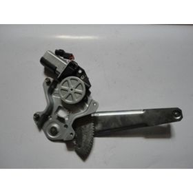 Hyundai Getz 2003-2005 Sağ Elektrikli Motorlu Arka Cam Krikosu