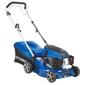 Hyundai HYM430SP 42 cm 145 cc Şanzımanlı Benzinli Çim Biçme Makinesi