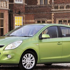 Hyundai İ20 2008-2012 Krom Cam Çıtası