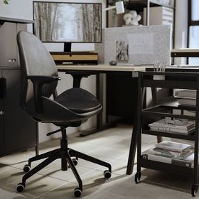 IKEA Hattefjall Gunnared Bej Dönen Sandalye