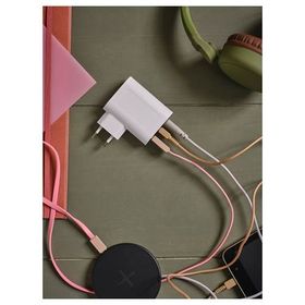 IKEA Smahagel Beyaz Usb Girişli Şarj Aleti