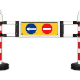İleri Trafik 1800x1200 mm Dubalı Uyarı Levhalı Bariyer