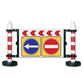 İleri Trafik 1815x1200 mm Dubalı Sağ Yön Uyarı Levhalı Bariyer