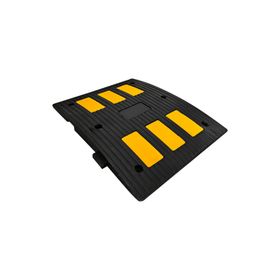 İleri Trafik 50 x 60 x 4,5 cm Kauçuk Hız Kesici 6 Bantlı Yol Kasisi