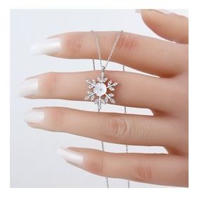 Inlove 925 Ayar Gümüş Kartanesi Kadın Kolye