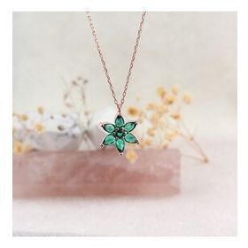 Inlove 925 Ayar Gümüş Yeşil Taşlı Lotus Çiçeği Kolye