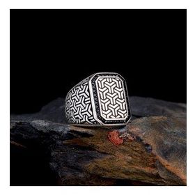 İpek Silver 925 Ayar Gümüş Piramit Model Erkek Yüzük