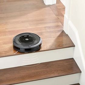 iRobot Roomba E5158 Robot Süpürge