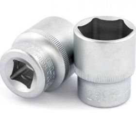İzeltaş 1113060218 43862 E-18 mm Star Torx Lokma