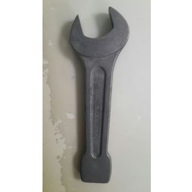 İzeltaş Çatal Çakma 32 Mm Anahtar