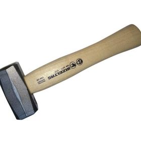 İzeltaş Madırga 1500 gr Çekiç