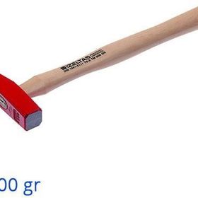 İzeltaş Tesviyeli Ağaç Saplı 1500 gr Çekiç