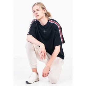 JAHR MARC Omuzları Şeritli Oversized Siyah Erkek T-shirt