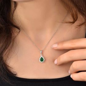 Jelux Silver Damla Model Zümrüt Taşlı Gümüş Kolye