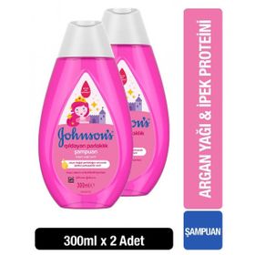 Johnson's Baby 2x300 ml Işıldayan Parlaklık Şampuan