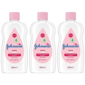 Johnson's Baby 300 ml Nemlendirici Pembe 3'lü Bebek Yağı Seti