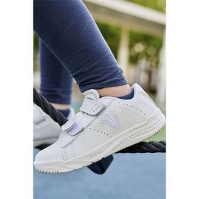 Joma WPLAYW2102V Beyaz Play Jr 2102 Çocuk Deri Spor Ayakkabı