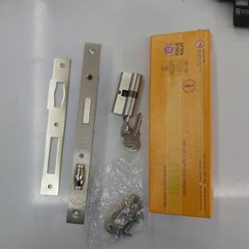 Kale Kilit 155U 20 mm Nikel Silindirli Gövde ve Anahtarlı Gömme Kilit