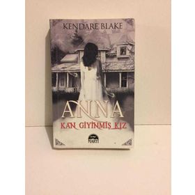 Kan Giyinmiş Kız - Kendare Blake