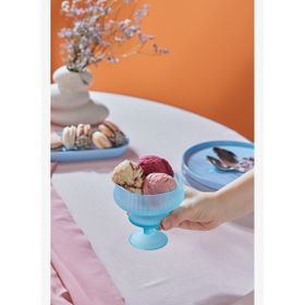 Karaca Abant Mavi Cam Dondurmalık