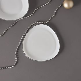 Karaca Agata Opal Cam 18 cm Pasta Tabağı